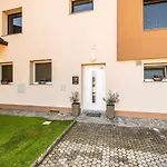 Elegant And Stylish Retreat With Terrace - With Terrace * Brezice